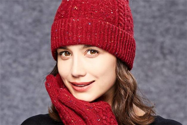 針織帽配什么衣服 有這幾種選擇 針織帽配什么衣服 有這幾種選擇