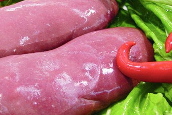 豬腰子怎么處理 這樣處理才不腥 豬腰子怎么處理 這樣處理才不腥