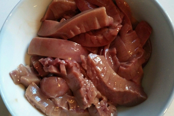 豬腰子是哪個(gè)部位 是豬的腎臟 豬腰子是哪個(gè)部位 是豬的腎臟