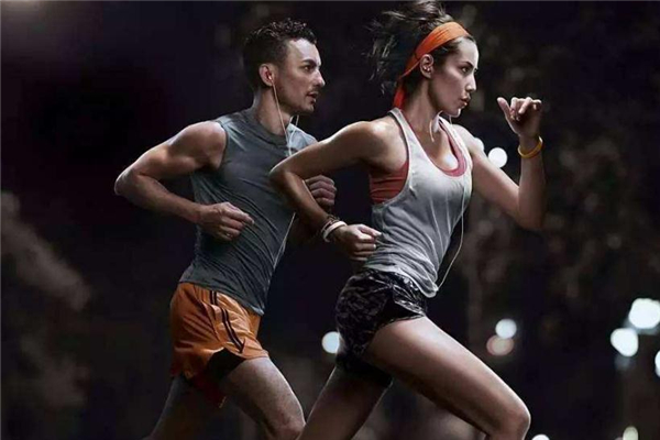 晚上運動的最佳時間 這段時間效果最好