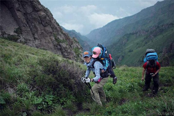 爬山后可以按摩嗎 可以緩解疼痛 爬山后可以按摩嗎 可以緩解疼痛