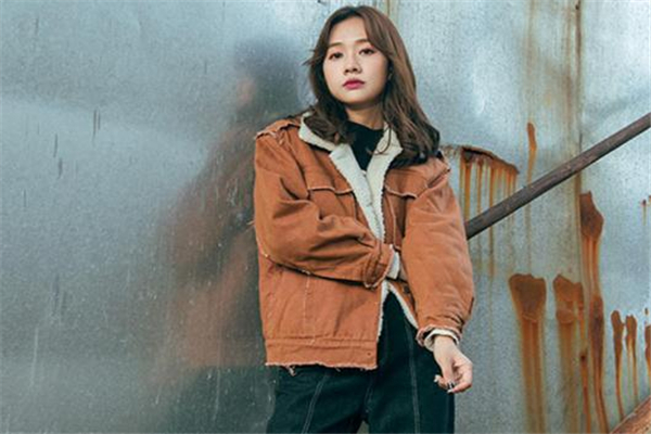 小個(gè)子女生適合穿什么外套 小個(gè)子穿搭不用愁 小個(gè)子女生適合穿什么外套 小個(gè)子穿搭不用愁