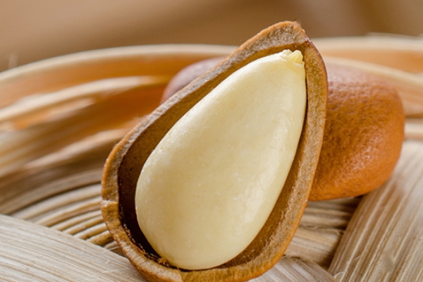 松子為什么會裂開 經(jīng)過特殊處理 松子為什么會裂開 經(jīng)過特殊處理