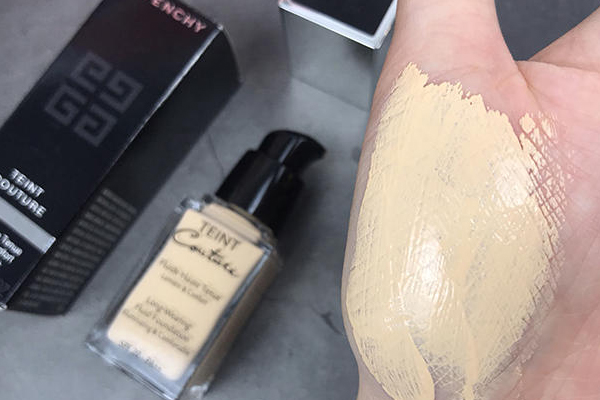 紀梵希恒顏粉底液色號最么選 紀梵希恒顏粉底液評測 紀梵希恒顏粉底液色號最么選 紀梵希恒顏粉底液評測