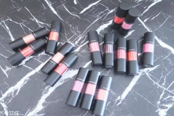 mac棒棒糖唇釉哪個好看 mac棒棒糖唇釉黃皮日常色號 mac棒棒糖唇釉哪個好看 mac棒棒糖唇釉黃皮日常色號