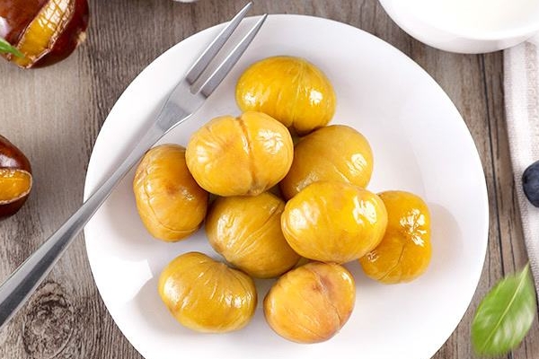 糖炒板栗有營養(yǎng)嗎 這是肯定的 糖炒板栗有營養(yǎng)嗎 這是肯定的