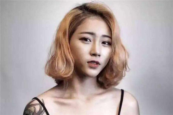 矮個(gè)子女生發(fā)型禁忌 矮個(gè)子女生發(fā)型禁忌