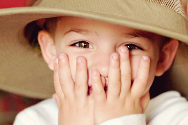 下雪天出生的孩子取什么名字好 下雪天出生的孩子取什么名字好