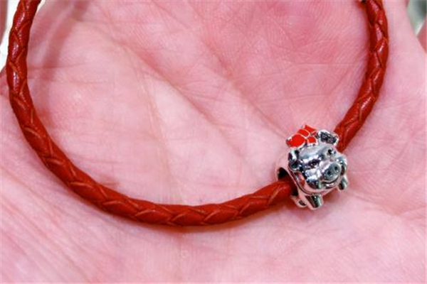 潘多拉豬年紅繩手鏈尺寸 三種長度可選 潘多拉豬年紅繩手鏈尺寸 三種長度可選