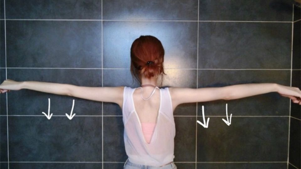 如何瘦手臂和副乳 簡(jiǎn)單5動(dòng)作15天見效