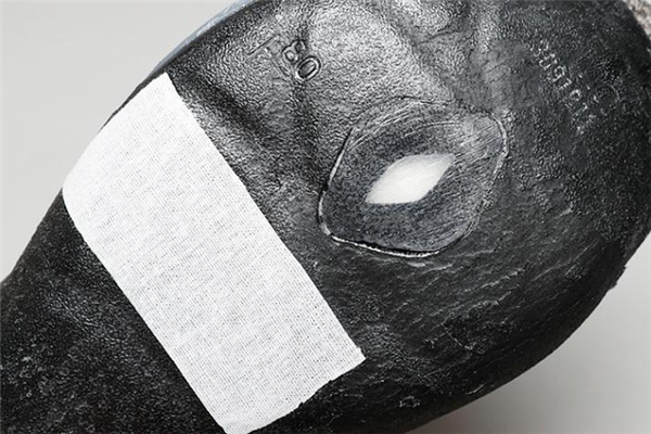 耐克kyrie 5歐文5拆解報(bào)告 揭露頂級(jí)配置 耐克kyrie 5歐文5拆解報(bào)告 揭露頂級(jí)配置