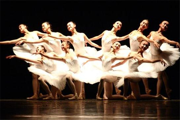 跳舞會影響長高嗎 完全不會 跳舞會影響長高嗎 完全不會