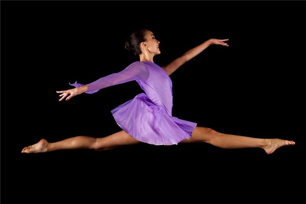 初學者怎樣練劈叉 不要心急