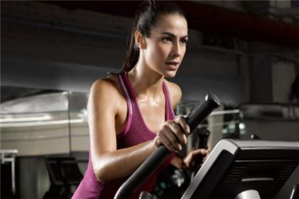 健身過度會(huì)影響月經(jīng)嗎 有一定影響 健身過度會(huì)影響月經(jīng)嗎 有一定影響