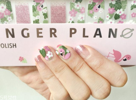 火烈鳥美甲怎么做 教你動(dòng)物美甲怎么做 火烈鳥美甲怎么做 教你動(dòng)物美甲怎么做