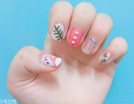 火烈鳥美甲怎么做 教你動(dòng)物美甲怎么做 火烈鳥美甲怎么做 教你動(dòng)物美甲怎么做