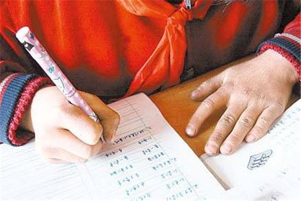 怎樣預防寶寶冬季凍瘡 怎樣預防寶寶冬季凍瘡