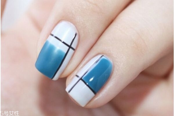 日系田園風美甲怎么做 絲絨美甲做法教程 日系田園風美甲怎么做 絲絨美甲做法教程