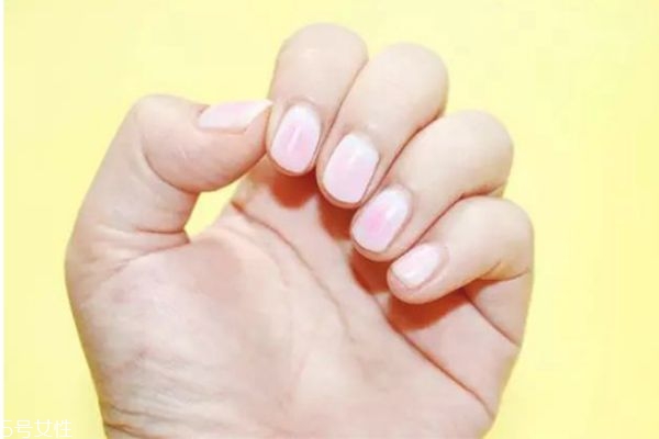 貼鉆美甲教程 個性鉆飾美甲教程 貼鉆美甲教程 個性鉆飾美甲教程