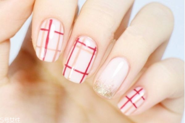 日系田園風美甲怎么做 絲絨美甲做法教程 日系田園風美甲怎么做 絲絨美甲做法教程
