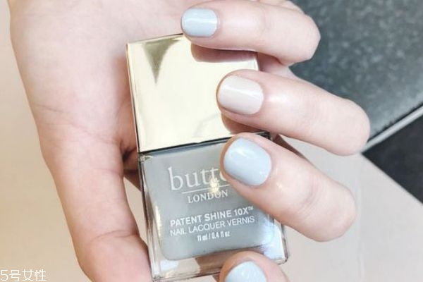 莫蘭迪色美甲 幾何線條美甲圖片 莫蘭迪色美甲 幾何線條美甲圖片