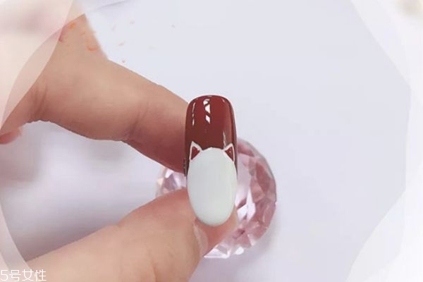 條紋撞色美甲教程 可愛美甲教程 條紋撞色美甲教程 可愛美甲教程