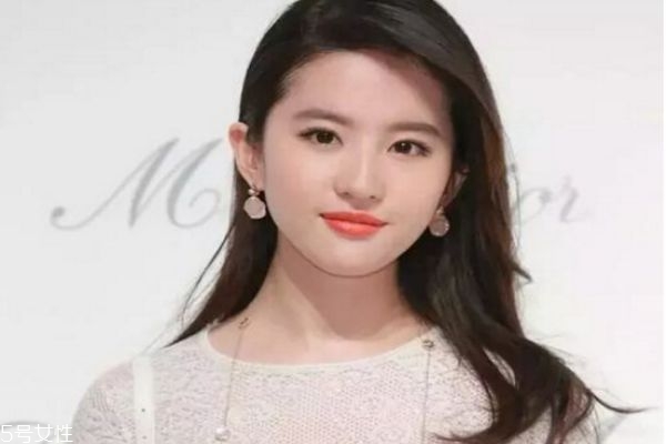 短發(fā)2019女生款 2019流行發(fā)型 短發(fā)2019女生款 2019流行發(fā)型