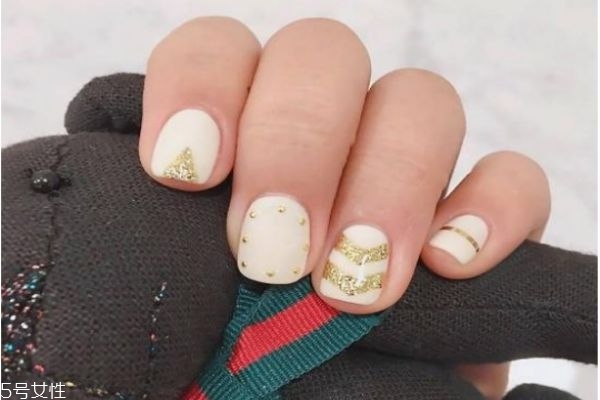 2019最好看的秋冬美甲 2019最火秋冬美甲 2019最好看的秋冬美甲 2019最火秋冬美甲