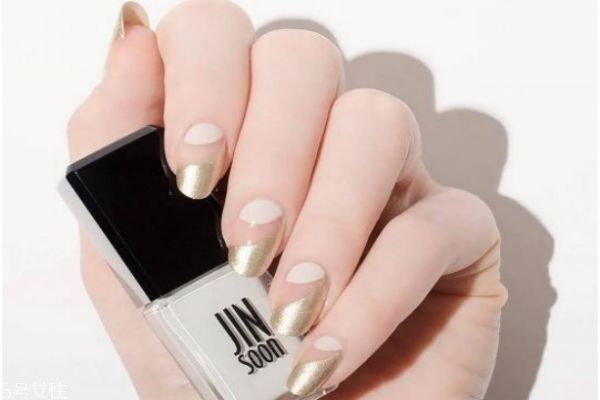 2019最好看的秋冬美甲 2019最火秋冬美甲 2019最好看的秋冬美甲 2019最火秋冬美甲