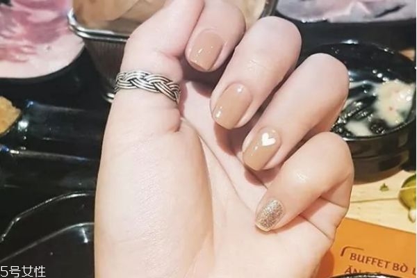 2019最好看的秋冬美甲 2019最火秋冬美甲 2019最好看的秋冬美甲 2019最火秋冬美甲