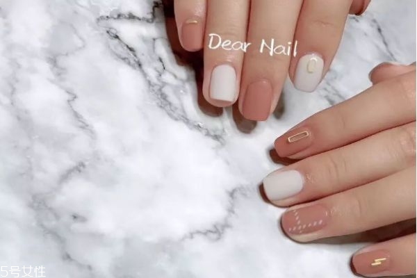 2019最好看的秋冬美甲 2019最火秋冬美甲 2019最好看的秋冬美甲 2019最火秋冬美甲