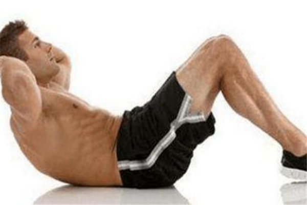 卷腹會(huì)不會(huì)駝背 姿勢要正確