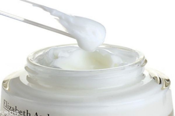 雅頓復(fù)合面霜怎么樣 雅頓復(fù)合面霜使用方法 雅頓復(fù)合面霜怎么樣 雅頓復(fù)合面霜使用方法