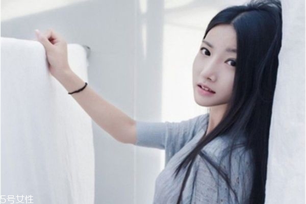 什么時(shí)候拉直頭發(fā)好 拉直頭發(fā)后什么時(shí)候 什么時(shí)候拉直頭發(fā)好 拉直頭發(fā)后什么時(shí)候