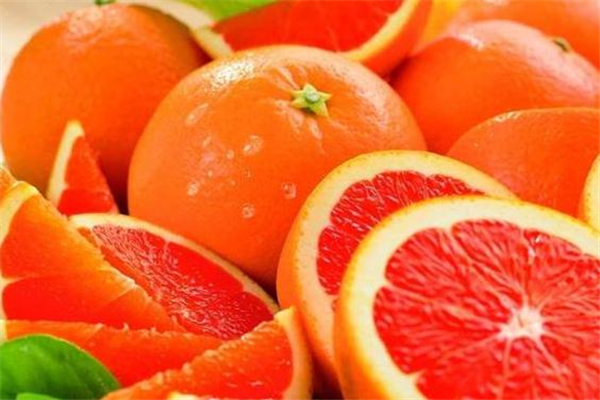 葡萄柚和什么榨汁好喝 有這幾種選擇 葡萄柚和什么榨汁好喝 有這幾種選擇