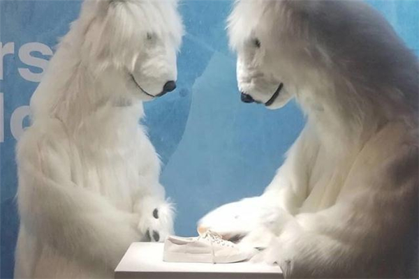 clot匡威北極熊聯(lián)名發(fā)售時間 預(yù)售已破三千 clot匡威北極熊聯(lián)名發(fā)售時間 預(yù)售已破三千