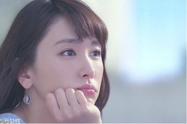 韓國(guó)保濕效果好的護(hù)膚品 韓國(guó)保濕補(bǔ)水護(hù)膚品排行榜 韓國(guó)保濕效果好的護(hù)膚品 韓國(guó)保濕補(bǔ)水護(hù)膚品排行榜