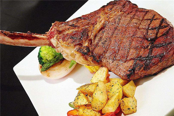 戰(zhàn)斧牛排是哪個(gè)部位 原來(lái)是這里