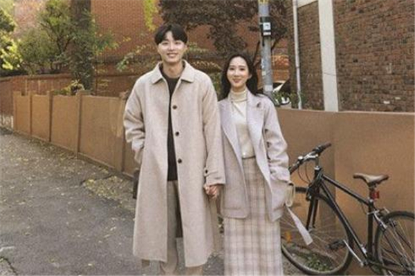 見男朋友父母穿什么衣服好 注意這幾點 見男朋友父母穿什么衣服好 注意這幾點