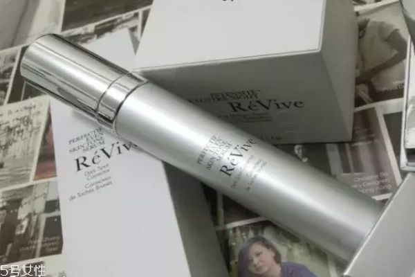 哪款美白精華能變白 便宜又有效的美白精華 哪款美白精華能變白 便宜又有效的美白精華