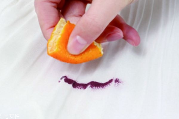 咖啡漬油漆如何清除 橘子皮的10個(gè)用處 咖啡漬油漆如何清除 橘子皮的10個(gè)用處