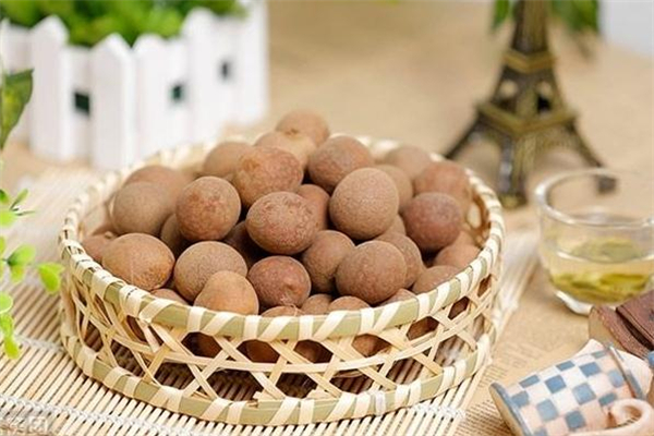 桂圓長毛了還能吃嗎 已經變質了 桂圓長毛了還能吃嗎 已經變質了