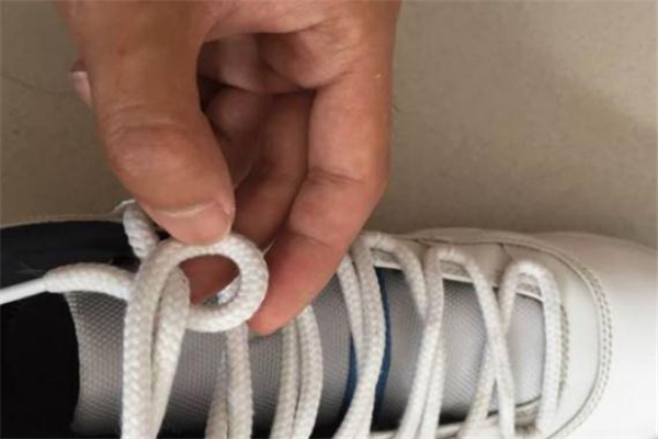 aj11 low鞋帶系法 隱藏式鞋帶系法教程 aj11 low鞋帶系法 隱藏式鞋帶系法教程