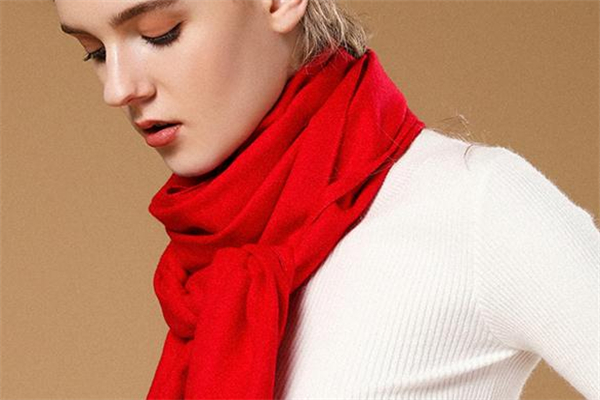 澳毛圍巾扎脖子嗎 百分百澳毛更舒適 澳毛圍巾扎脖子嗎 百分百澳毛更舒適