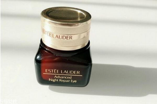 怎么辨別雅詩蘭黛眼霜真假 雅詩蘭黛眼霜真假辨別 怎么辨別雅詩蘭黛眼霜真假 雅詩蘭黛眼霜真假辨別