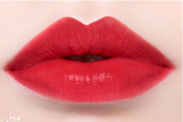 伊蒂之屋甜蜜之戀晶瑩炫彩唇膏哪個(gè)顏色好看 伊蒂之屋甜蜜之戀晶瑩炫彩唇膏哪個(gè)顏色好看