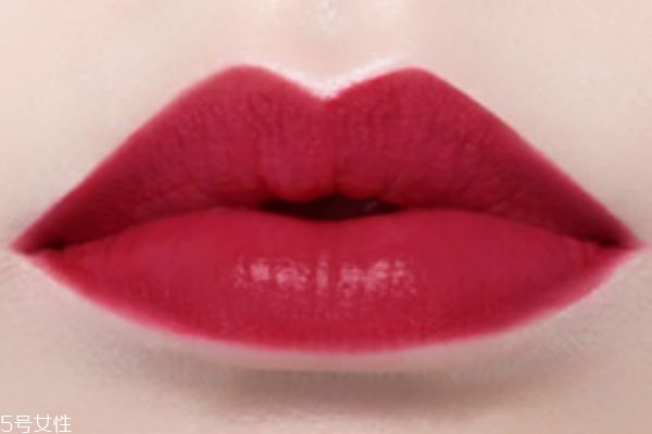 伊蒂之屋甜蜜之戀晶瑩炫彩唇膏哪個(gè)顏色好看 伊蒂之屋甜蜜之戀晶瑩炫彩唇膏哪個(gè)顏色好看