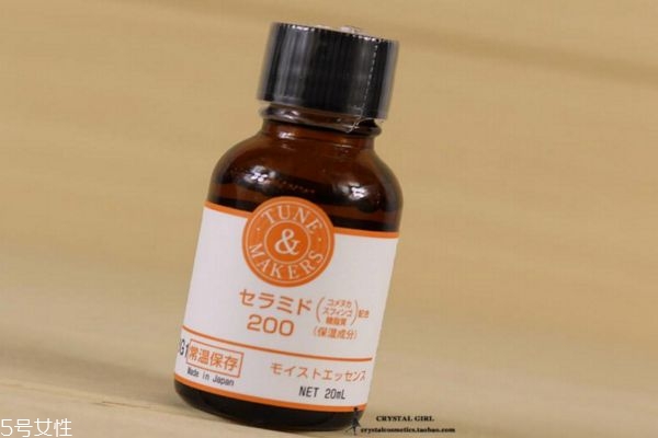 原液精華和安瓶精華的區(qū)別 你真的了解原液護(hù)膚品嗎 原液精華和安瓶精華的區(qū)別 你真的了解原液護(hù)膚品嗎