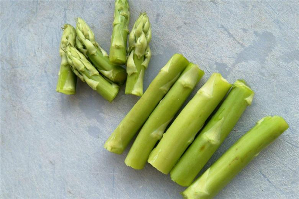 蘆筍隔夜能吃嗎 看保存情況 蘆筍隔夜能吃嗎 看保存情況