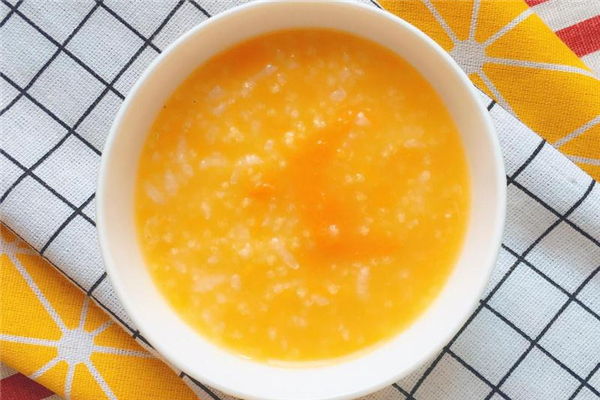 小米粥不粘稠怎么回事 火候很關(guān)鍵 小米粥不粘稠怎么回事 火候很關(guān)鍵